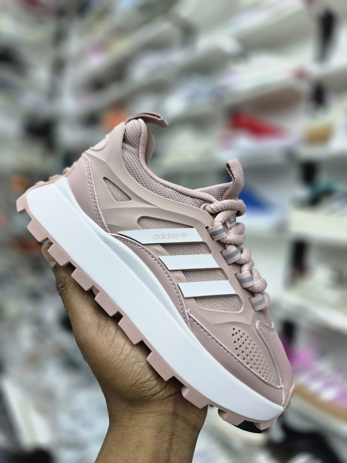 Adidas Bailleli Sneakers